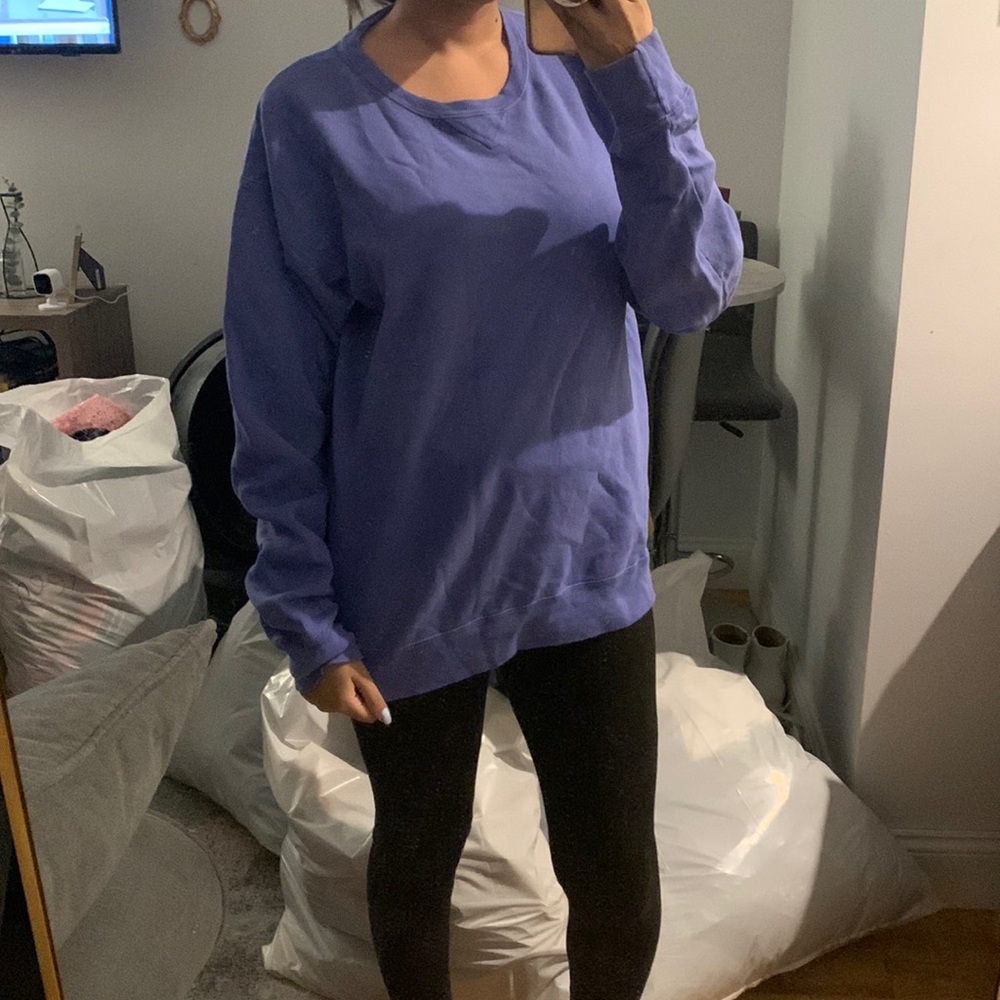 Blue crew neck sweater. Perfect over leggings
